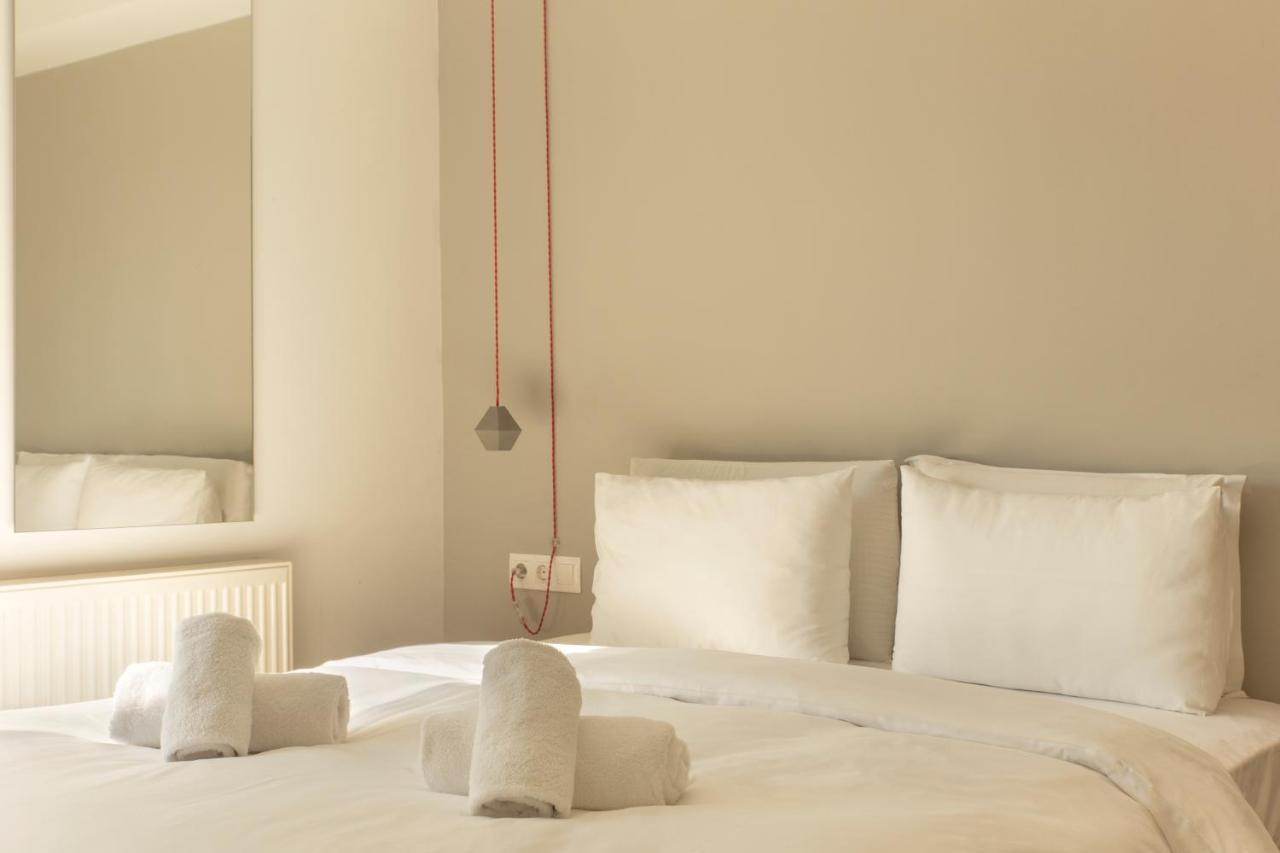 Luxury With Parking-living Stone Silver *