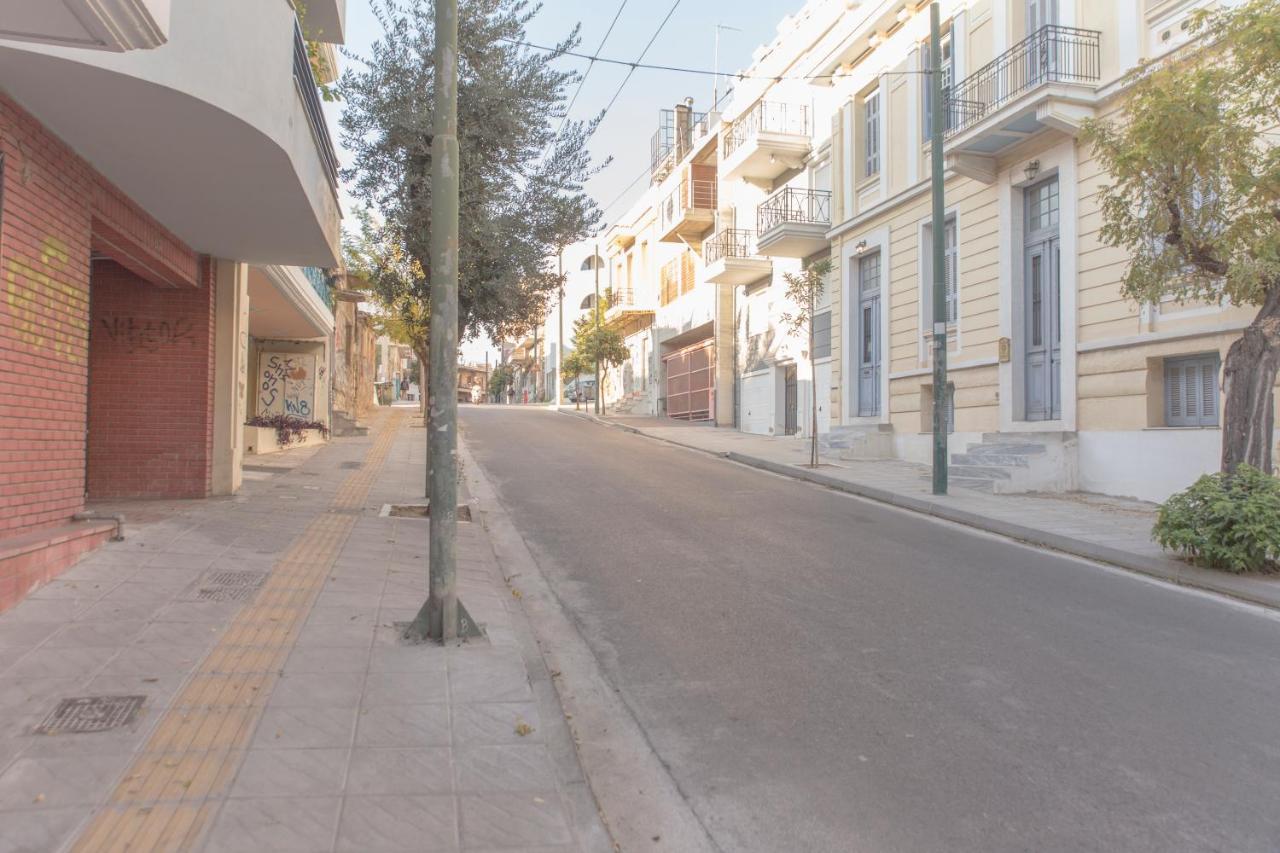 Apartment Luxury With Parking-living Stone Silver Athen